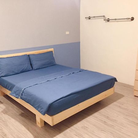 巷弄內的老宅 Hotell Pingtung Eksteriør bilde